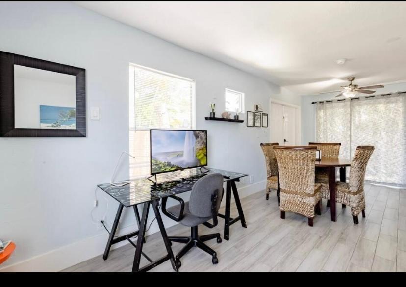 One bedroom apt with private patio near Fort Lauderdale beach Buitenkant foto